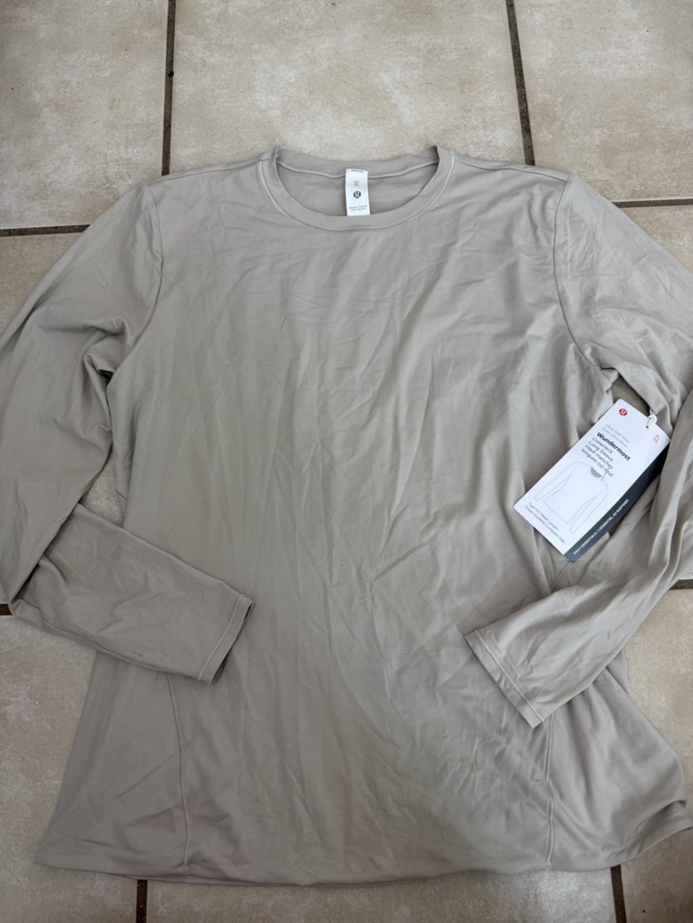 New Nulu Crewneck Long Sleeve